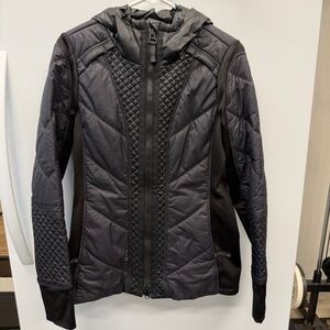 Athleta Rock Ridge Primaloft Jacket | Black Quilted Zip-Up | Size M